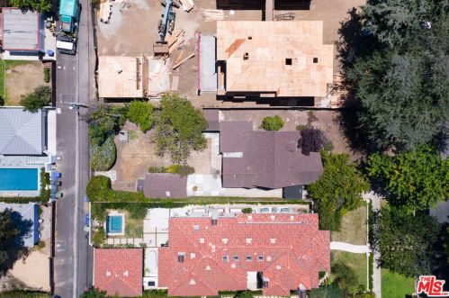 333 16th St, Santa Monica CA  90402-2217 exterior