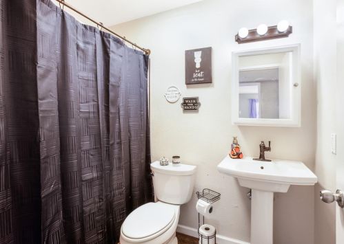 8360 Cranford Way, Citrus Heights CA  95610-3352 exterior