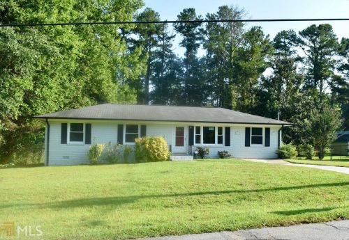 846 Orris Ln, Mableton, GA 30126-4939