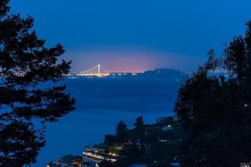 85 Crescent Ave, Sausalito, CA 94965-2315