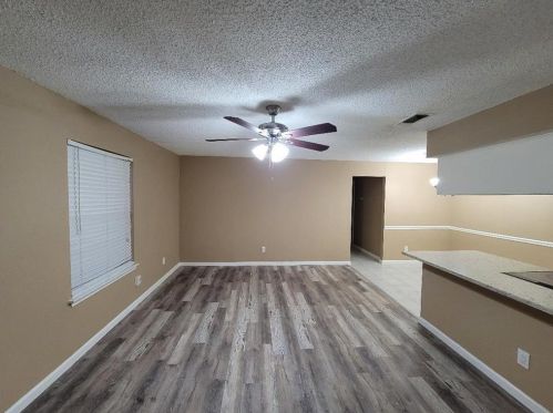 7332 Nantucket Dr, Fort Worth TX  76140-2066 exterior