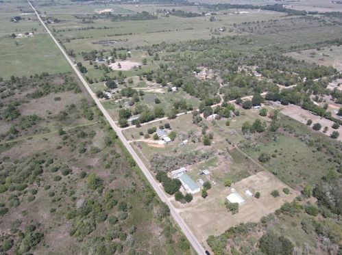 1198 Lisa Mae Rd, Bellvue, TX 77418-8604