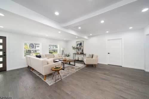 54 Elm St, Montclair NJ  07042-3234 exterior