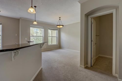10256 Bleeker St, Saint Paul MN  55129-6904 exterior