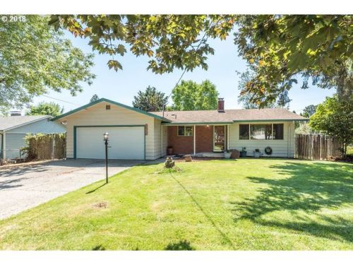 17811 Rose St, Portland OR  97267-6210 exterior