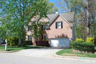 438 Fincastle Dr, Raleigh NC  27607-4968 exterior