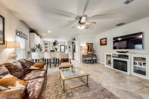 5037 Byers Ave, Fort Worth TX  76107-4129 exterior