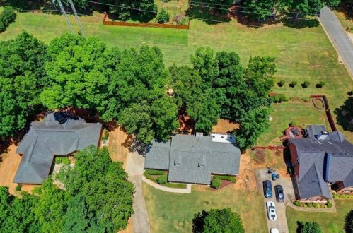 3203 Lindas Cir, Conyers GA  30013-2237 exterior