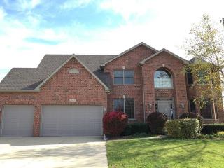 26021 Whispering Woods Cir, Plainfield, IL 60585-2615