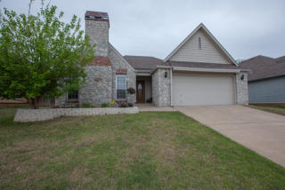 11321 Locust Ave, Jenks, OK 74037-2170