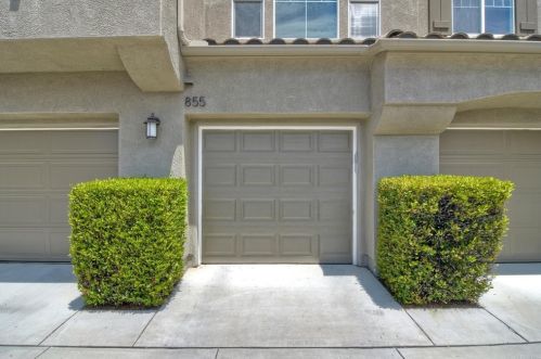 855 Ballow Way, San Marcos, CA 92078-5366