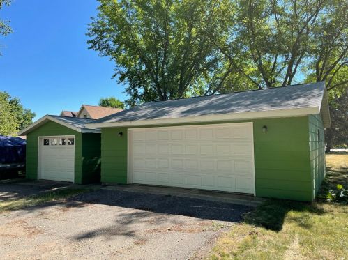 324 Augusta Ave, Paynesville, MN 56362-1206