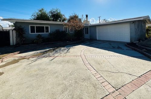 1010 Avenue, Lancaster, CA