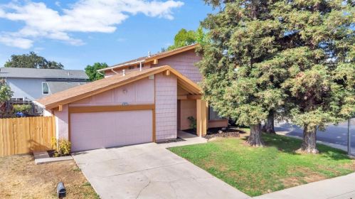 6425 Twin Wood Way, Citrus Heights, CA 95621-3552