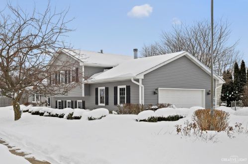 911 Prairie St, Batavia, IL 60510-2009