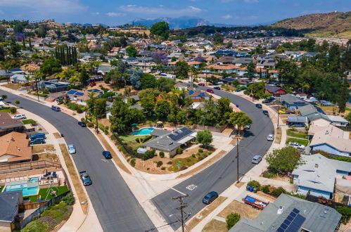 1400 Country Crest Dr, El Cajon, CA 92021-3604
