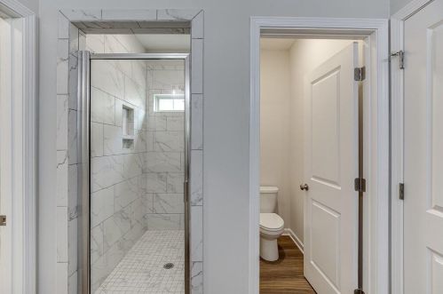 645 Lakeview Bnd Cir, Jefferson GA  30549-7061 exterior