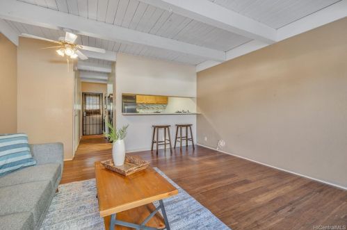 95-178 Kipapa Dr, Mililani, HI 96789