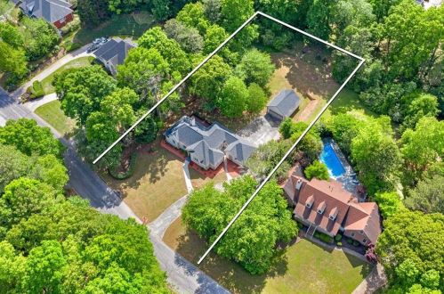 1205 Vineyard Dr, Conyers, GA 30013-2467