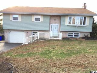 914 Swatara Dr, Harrisburg, PA 17111-3031