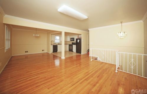 62 Curtis Ave, Piscataway NJ  08854-1966 exterior