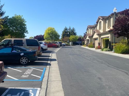47 Del Rio Ct, Watsonville, CA 95076-6644