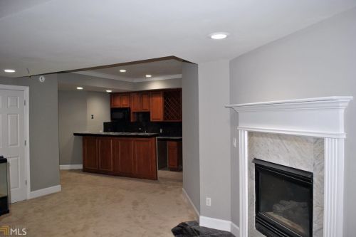 409 Angier Ct, Atlanta GA  30312-1082 exterior