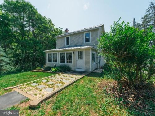 1614 Good Hope Church Rd, Aroda, VA 22709-0926