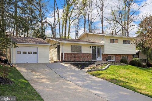 6316 Greeley Blvd, Springfield, VA 22152-1942