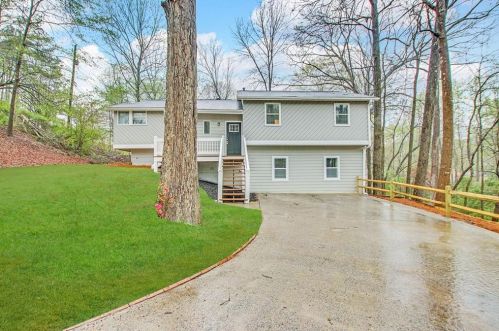 3721 Catalina Dr, Marietta GA  30066-2873 exterior