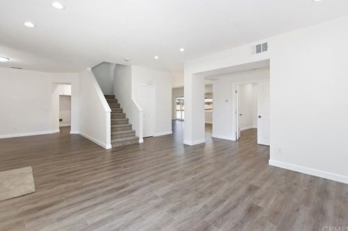 3311 Oakleaf Ln, Perris, CA 92571-7521