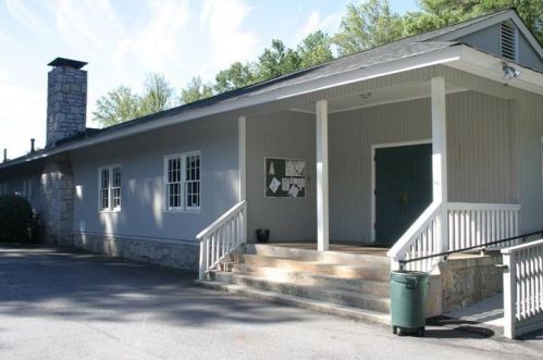 1768 Morris Landers Dr, Atlanta GA  30345-4102 exterior