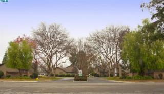 2644 Tulare Ave, Visalia, CA 93277-4281