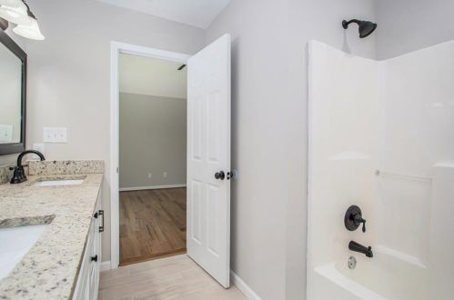 607 Federal Ter, Atlanta GA  30315-4413 exterior