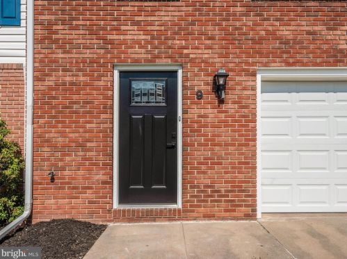 9 Spangler Ct, Graceham, MD 21788-1788