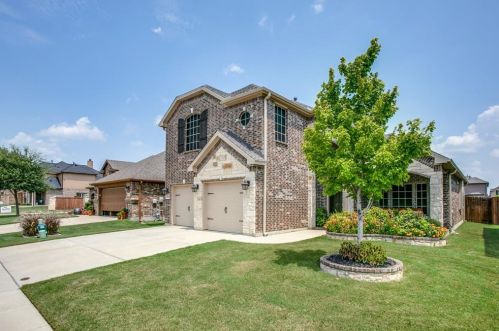 9436 Brittlebrush Trl, Fort Worth, TX 76177-7215