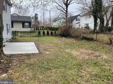 15 Hinsdale Ln, Willingboro, NJ 08046-1208