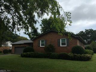 6800 Woodridge Dr, Norfolk, VA 23518-4950