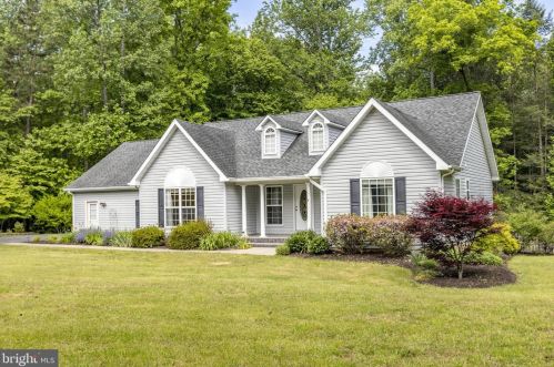 153 Carriage Ln, Madison, VA 22727-6313