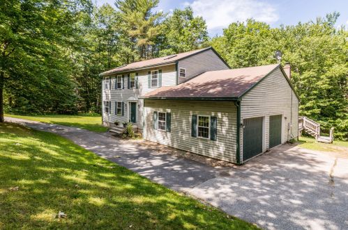 29 Hillview Ln, Lewiston, ME 04240-1705