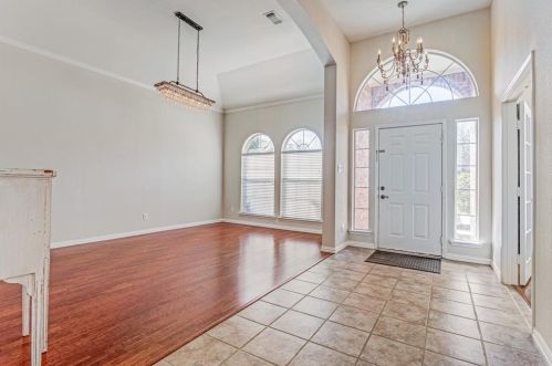 4742 Parkhaven Dr, Garland TX  75043-7576 exterior