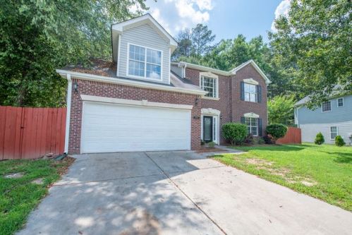 5645 Winchester Pl, Lithonia, GA 30038-4084