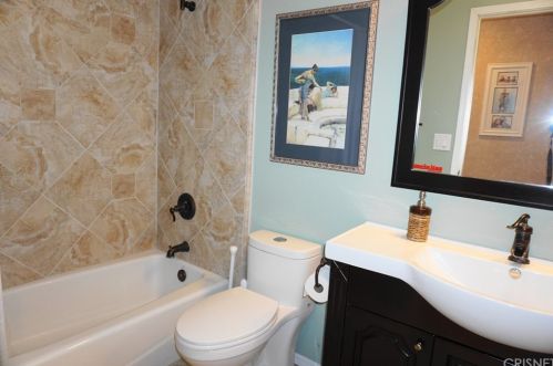 1243 4 St, Simi Valley CA 93065-3247 exterior