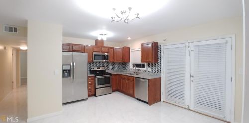 595 Moseley Dr, Stockbridge GA  30281-2905 exterior