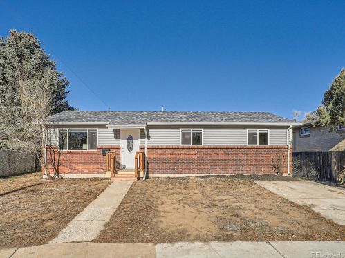 6775 54th Pl, Arvada CO  80002-3851 exterior