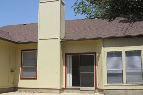 9505 Doliver Dr, Austin TX  exterior