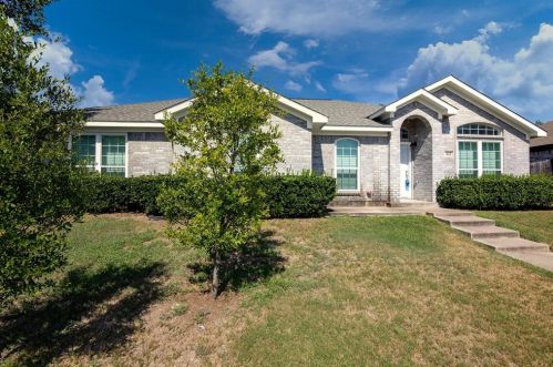 432 Dove Ln, Fort Worth, TX 76108-3792