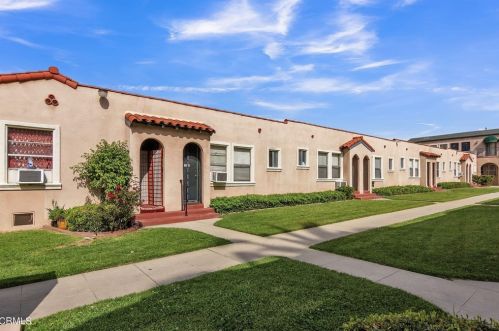 1217 Harvard St, Glendale CA  91205-4074 exterior