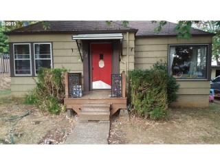 772 C St, Willamina, OR 97396-2795
