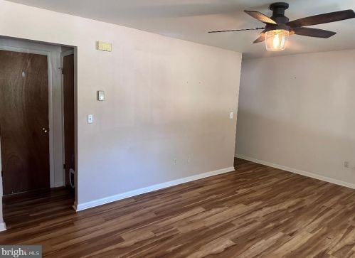 312 Juniper St, Carlisle PA 17013-2524 exterior